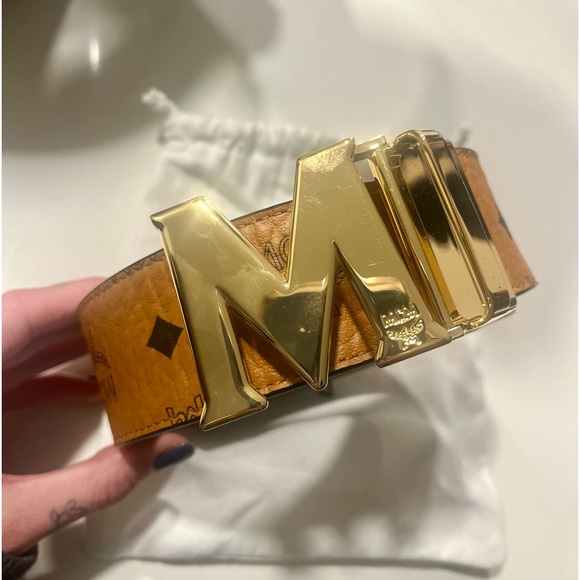 MCM BELT - Picture 1 of 1
